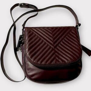 Vince Camuto Bailey Quilted Leather Crossbody Bag in Vamp Wine - like new